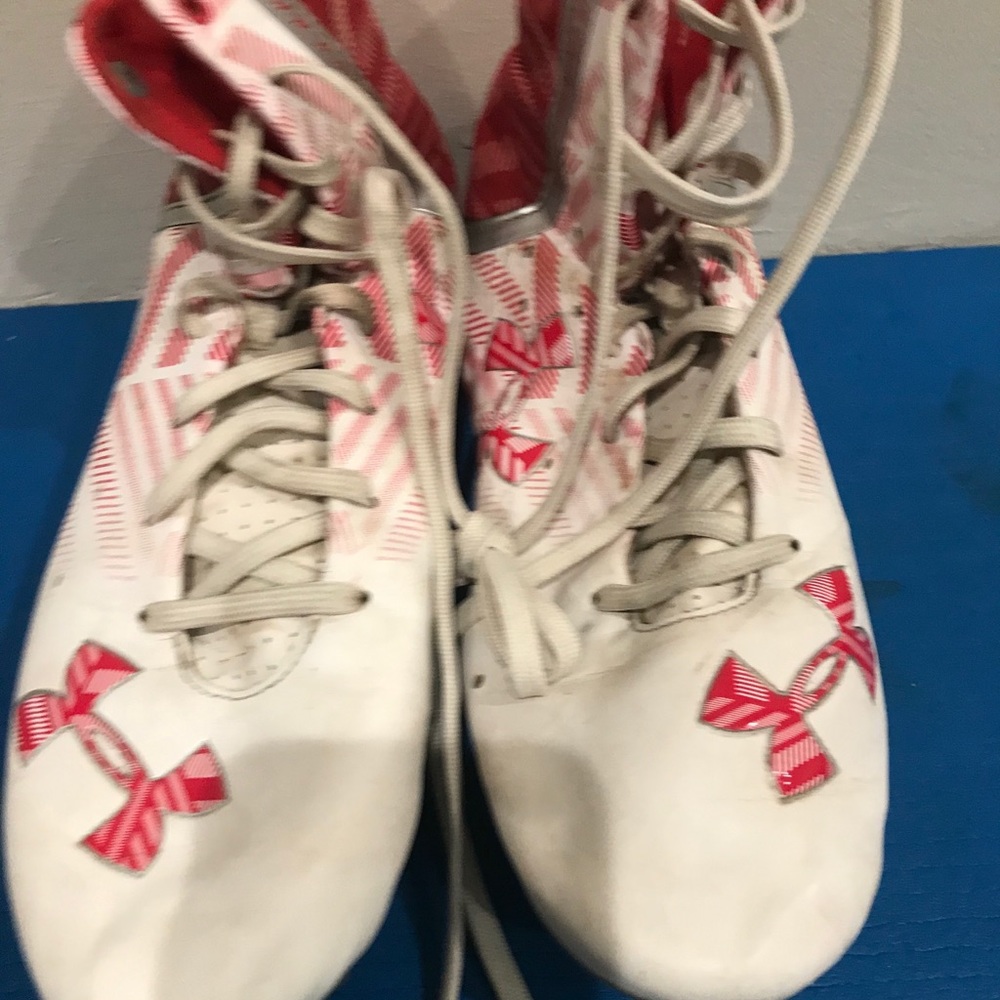 Under armour high top cleats womens 9